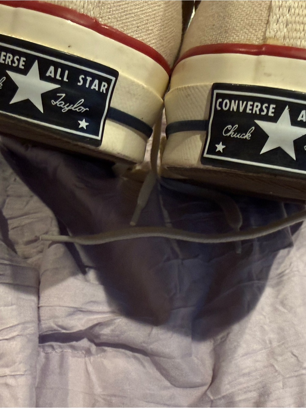 converse Sneakers